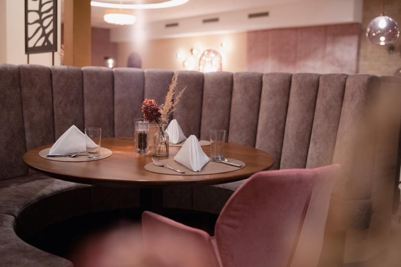 Hotel Schachner Maria Taferl Bagian luar foto