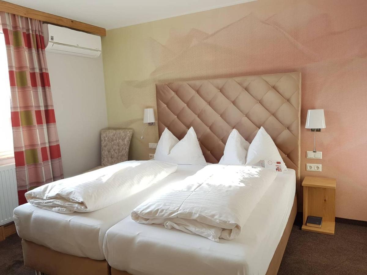 Hotel Schachner Maria Taferl Bagian luar foto